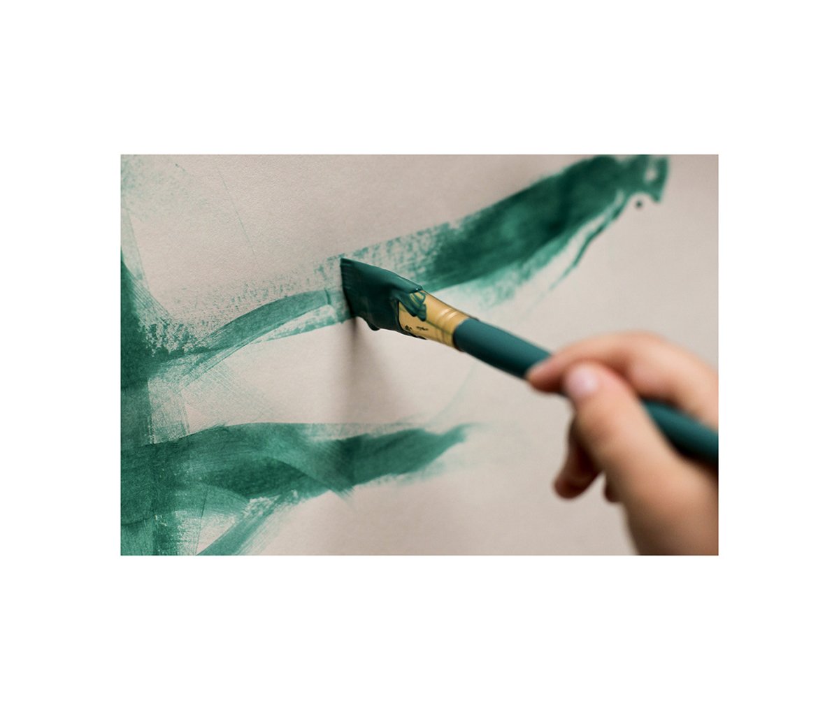 藝術(shù)教育機(jī)構(gòu)品牌VI設(shè)計(jì)和品牌包裝設(shè)計(jì)，教育機(jī)構(gòu)VI設(shè)計(jì)，教育機(jī)構(gòu)品牌視覺識別設(shè)計(jì)，品牌包裝設(shè)計(jì)，深圳VI設(shè)計(jì)，深圳品牌視覺識別設(shè)計(jì)，左右格局