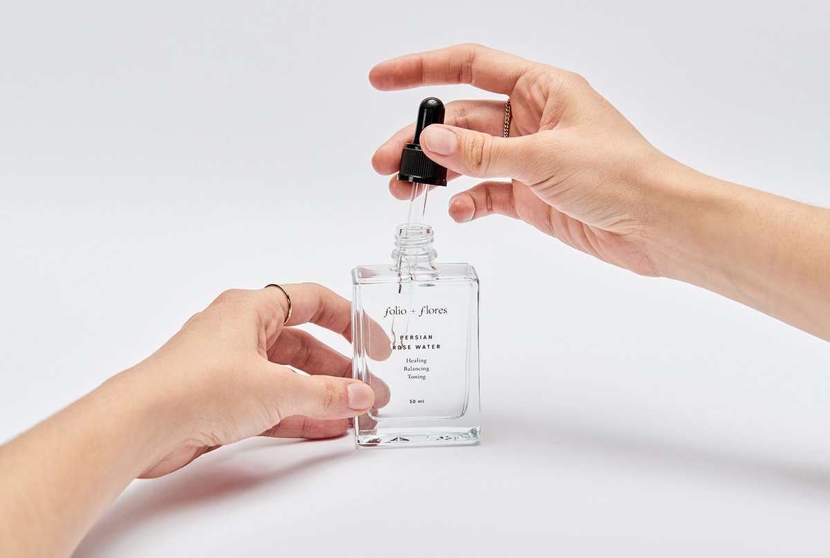 護(hù)膚品 Folio + Flores 品牌vi設(shè)計(jì)—標(biāo)識設(shè)計(jì)的戰(zhàn)略性意義，vi設(shè)計(jì)，標(biāo)識設(shè)計(jì)，化妝品品牌vi設(shè)計(jì)，企業(yè)vi設(shè)計(jì)，品牌vi設(shè)計(jì)，化妝品vi設(shè)計(jì)，vi品牌策劃，深圳vi設(shè)計(jì)，左右格局