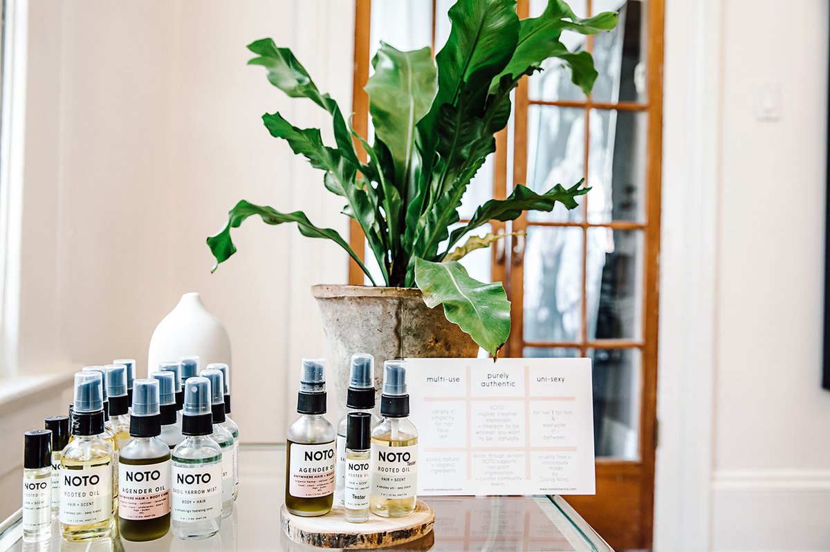 護(hù)膚品 Folio + Flores 品牌vi設(shè)計(jì)—標(biāo)識設(shè)計(jì)的戰(zhàn)略性意義，vi設(shè)計(jì)，標(biāo)識設(shè)計(jì)，化妝品品牌vi設(shè)計(jì)，企業(yè)vi設(shè)計(jì)，品牌vi設(shè)計(jì)，化妝品vi設(shè)計(jì)，vi品牌策劃，深圳vi設(shè)計(jì)，左右格局