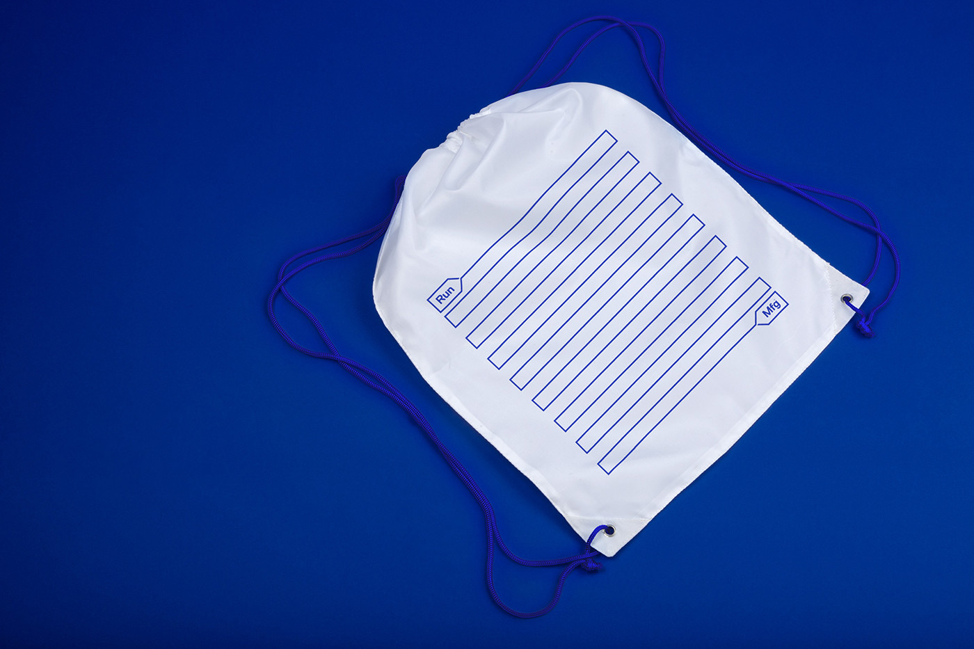 國外時尚運(yùn)動系列品牌vi設(shè)計，企業(yè)vi設(shè)計，品牌vi設(shè)計，深圳vi設(shè)計，左右格局