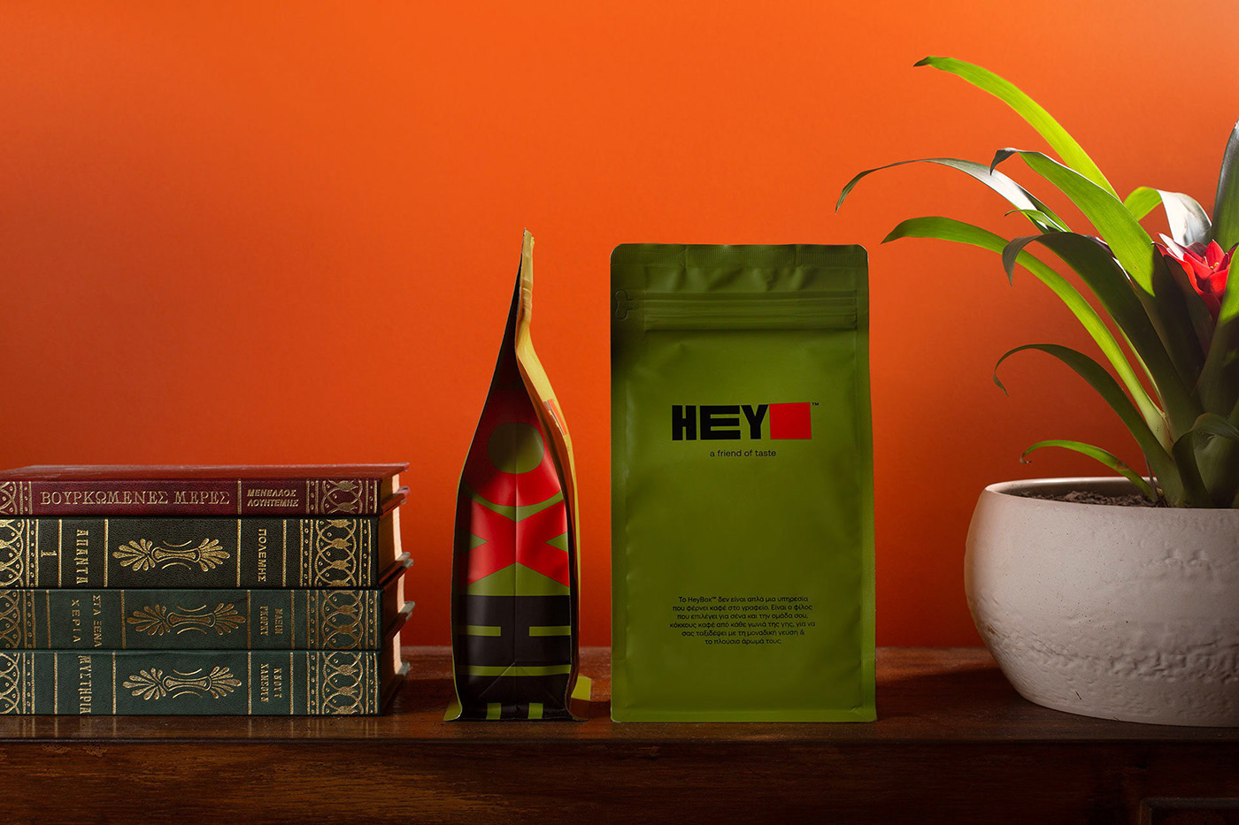 使用HeyBox品牌包裝設(shè)計將咖啡的新世界送到您家門口 使用HeyBox品牌包裝設(shè)計將咖啡的新世界送到您家門口