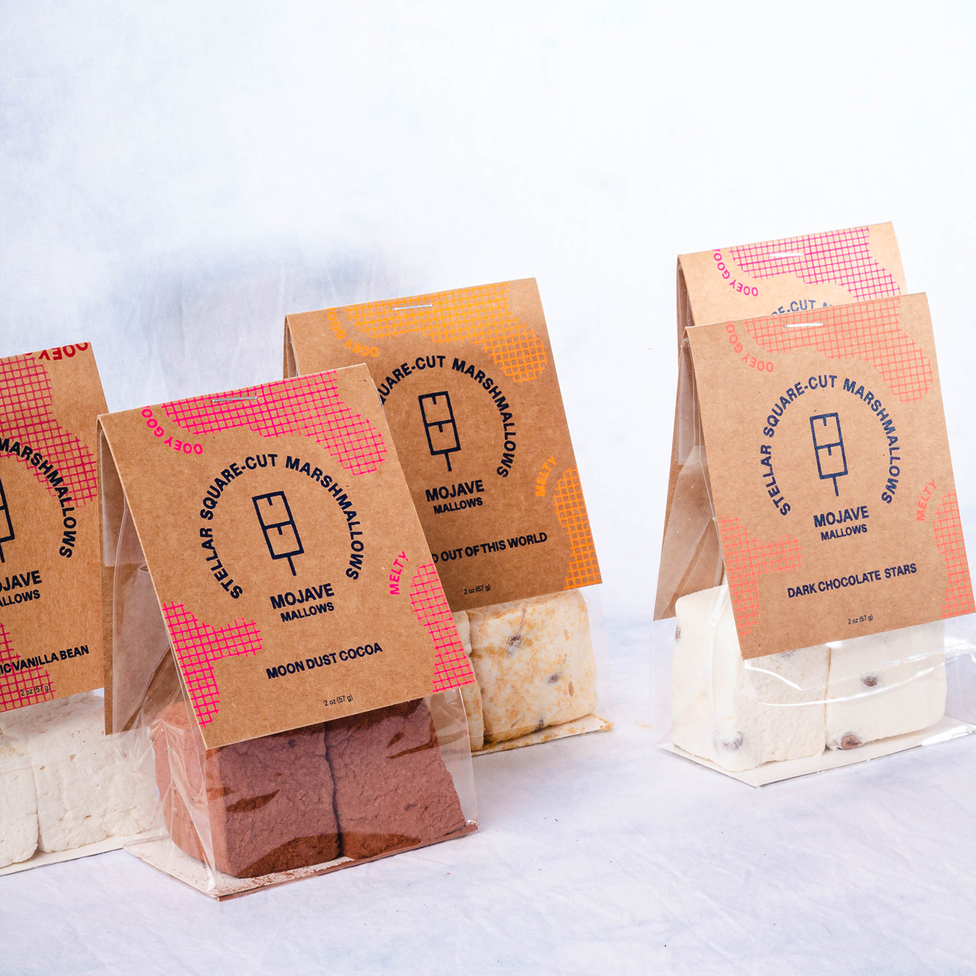 品牌包裝設(shè)計(jì):棉花糖品牌包裝凸顯了產(chǎn)品的經(jīng)典和品牌個(gè)性 品牌包裝設(shè)計(jì):棉花糖品牌包裝凸顯了產(chǎn)品的經(jīng)典和品牌個(gè)性