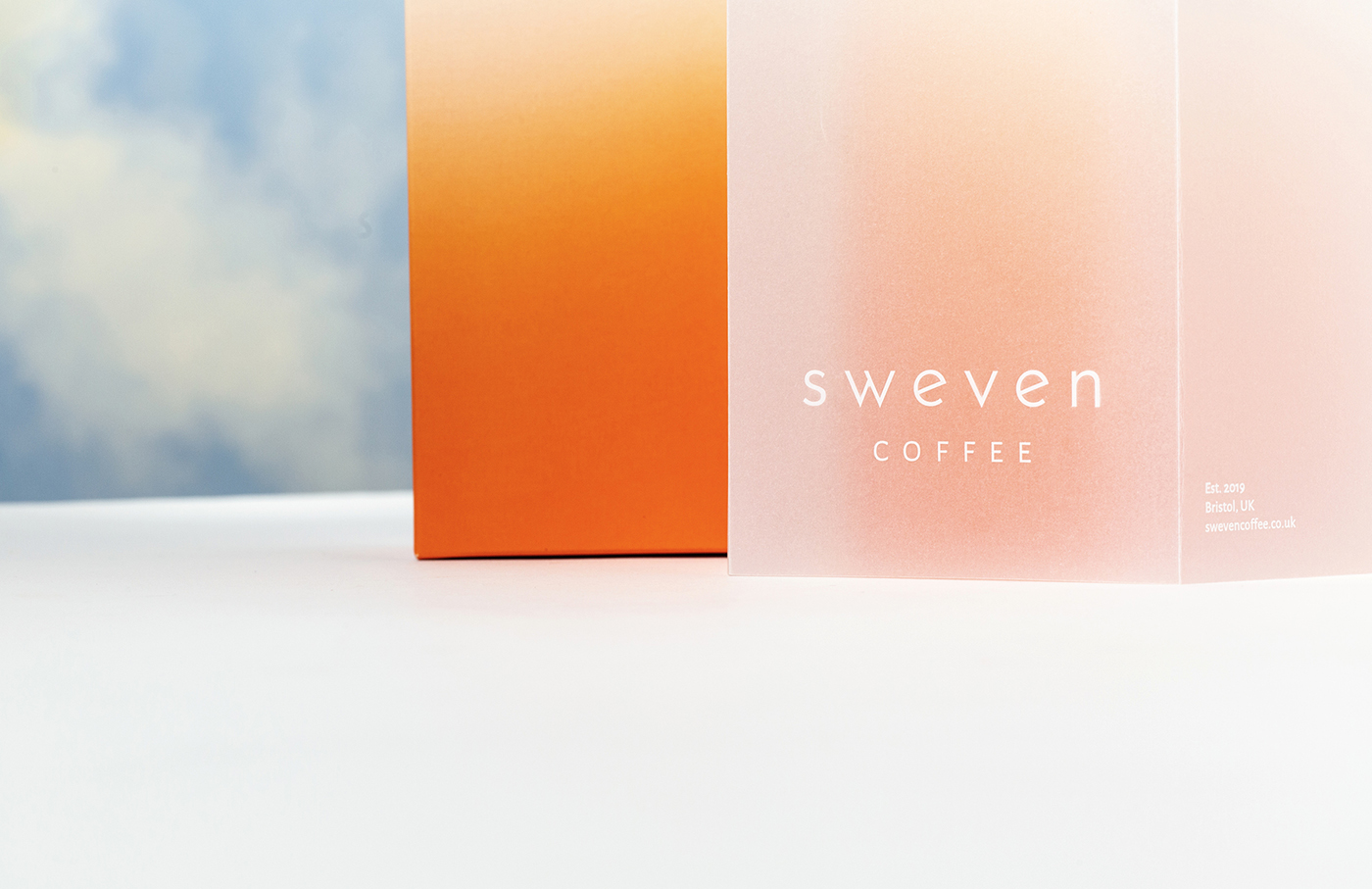 品牌包裝設(shè)計(jì):在早晨的咖啡杯底尋找寧?kù)o的時(shí)尚包裝設(shè)計(jì) 品牌包裝設(shè)計(jì):在早晨的咖啡杯底尋找寧?kù)o的時(shí)尚包裝設(shè)計(jì)